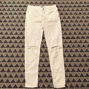 Just black white jeans . Made in USA . Never worn. Inseam 27“
